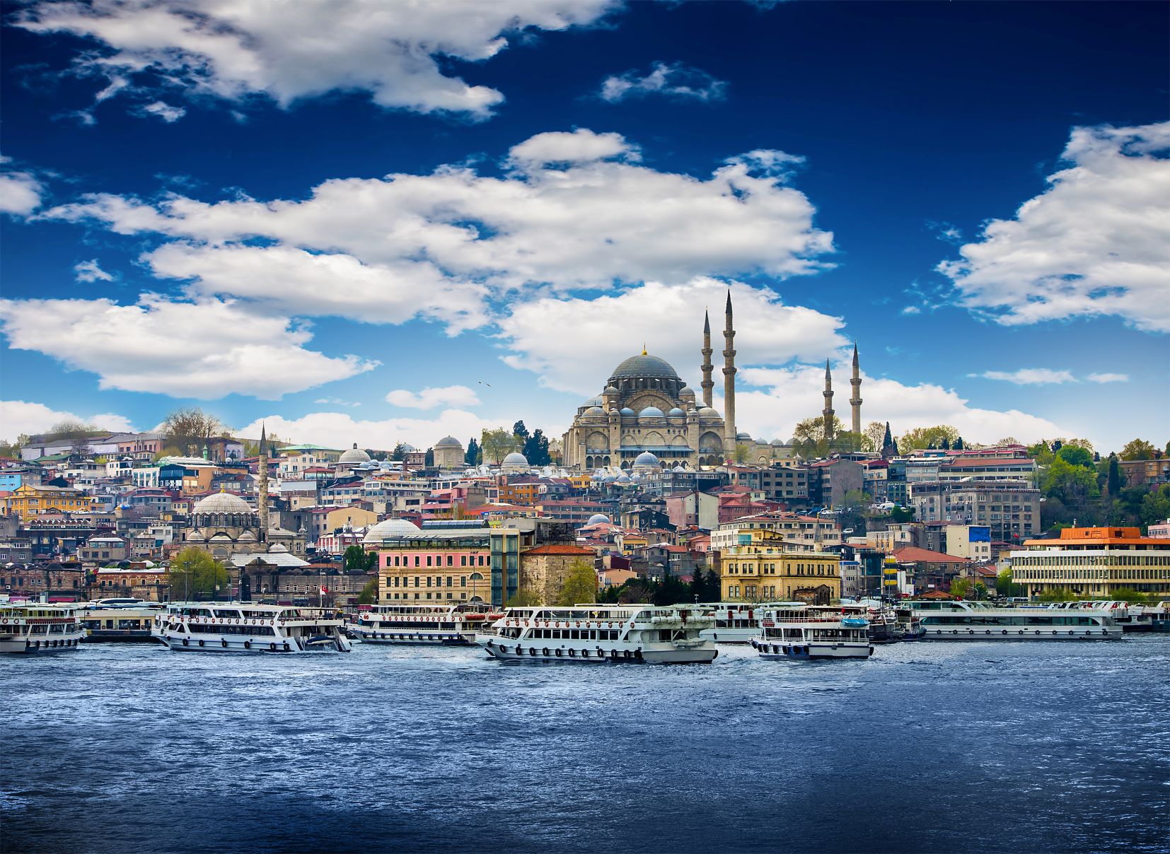 Shutterstock_Istanbul_2MB